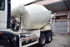 中国重汽 HOWO T5G 340马力 6X4 5.99方混凝土搅拌车(ZZ5257GJBN324GE1) 中国重汽 HOWO T5G 340马力 6X4 5.99方混凝土搅拌车(ZZ5257GJBN324GE1)