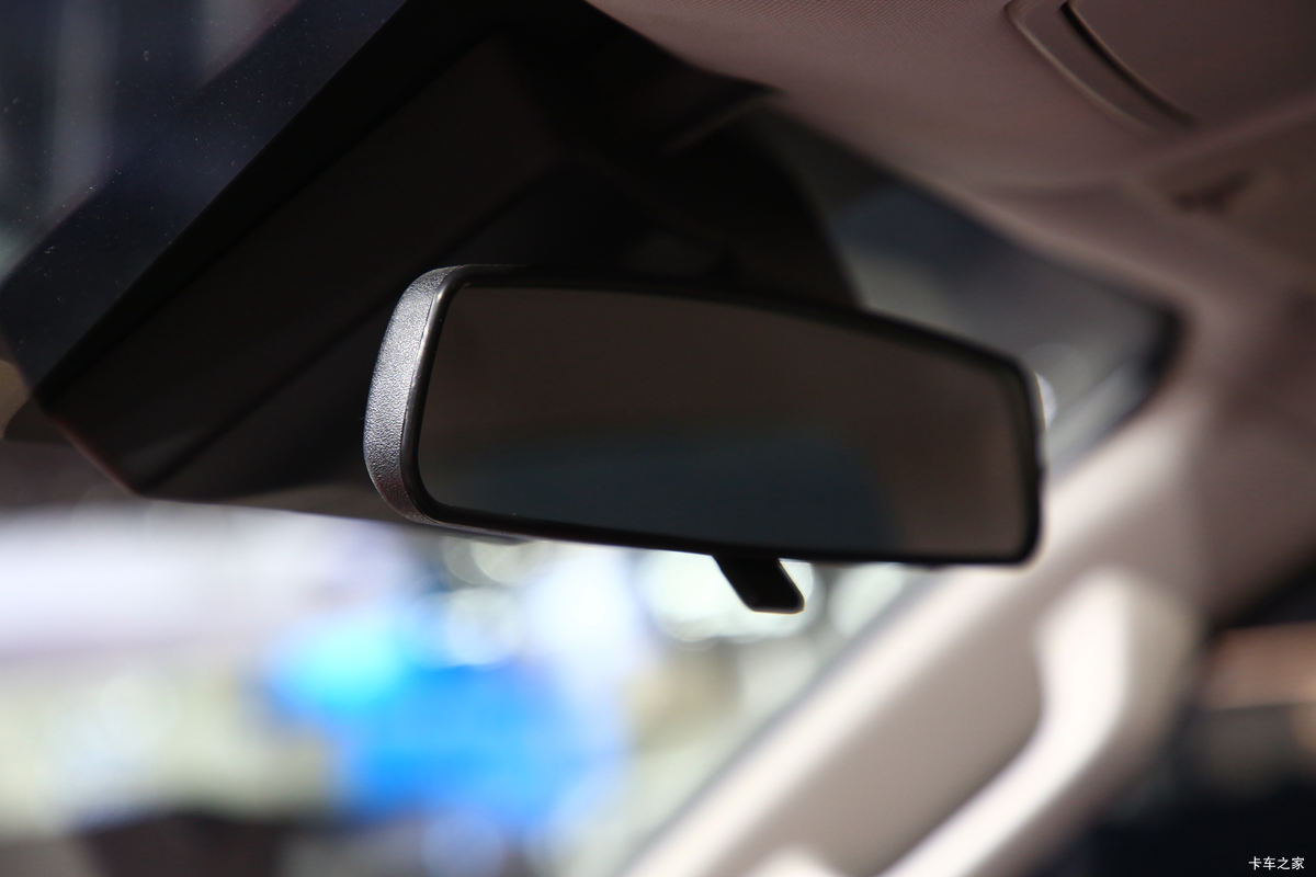  F70  2.5T 129  ˫Ƥʻ                                               