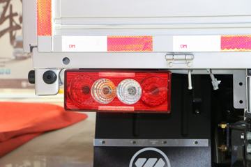 ���� �������� 110���� 4.18�׵��������Ῠ(BJ1045V9JD6-F2)ͼƬ