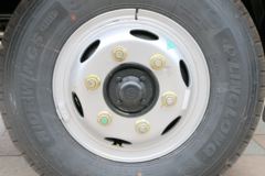 福田 时代领航6 156马力 4.165米单排厢式轻卡(BJ5043XXY-BF)