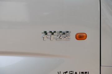  M2 ֮ 1.5L 112 /CNG 3.1˫΢(BJ1030V4AV5-BC)ͼƬ
