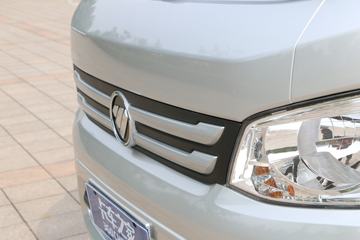  M2 ֮ 1.5L 112 /CNG 3.1˫΢(BJ1030V4AV5-BC)ͼƬ