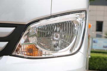  M2 ֮ 1.5L 112 /CNG 3.1˫΢(BJ1030V4AV5-BC)ͼƬ