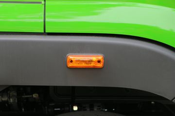 �������� ES5 210���� 6X2 4.8����ж��ͼƬ