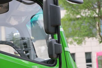 �������� ES5 210���� 6X2 4.8����ж��ͼƬ