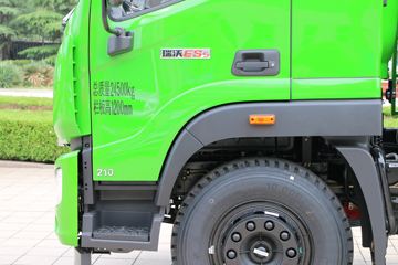 �������� ES5 210���� 6X2 4.8����ж��ͼƬ