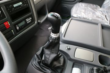 �������� ES5 210���� 6X2 4.8����ж��ͼƬ