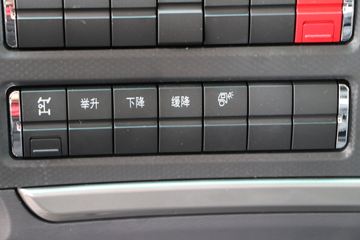 �������� ES5 210���� 6X2 4.8����ж��ͼƬ