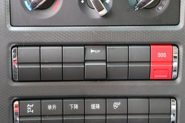 �������� ES5 210���� 6X2 4.8����ж��ͼƬ