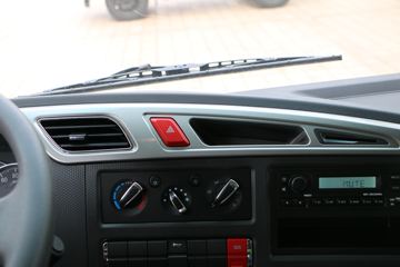 �������� ES5 210���� 6X2 4.8����ж��ͼƬ