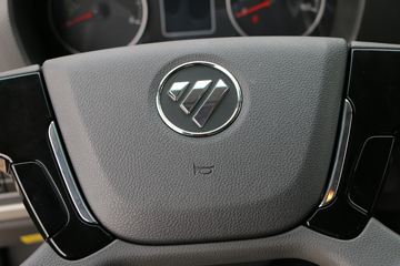 �������� ES5 210���� 6X2 4.8����ж��ͼƬ