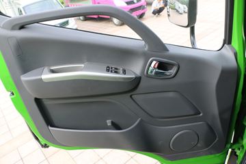 �������� ES5 210���� 6X2 4.8����ж��ͼƬ