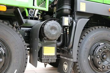�������� ES5 210���� 6X2 4.8����ж��ͼƬ