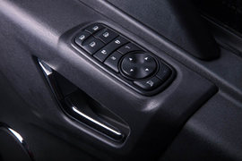 东风天龙KL&nbsp;冷藏车驾驶室图片