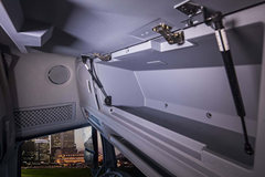 东风商用车 天龙KL重卡 465马力 8X4 9.4米冷藏车(DFH5311XLCAX1V)