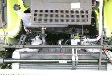 һ����� J7�ؿ� ������ 550���� 6X4ǣ����(��ѿ��)(CA4250P77K25T1E5)ͼƬ