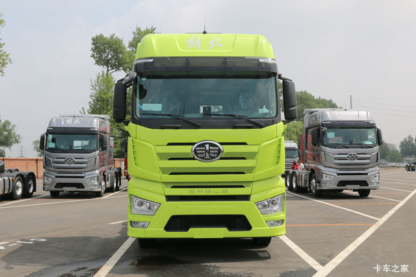 新车到店 武汉市解放J7牵引车仅需45万元