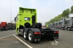 一汽解放 J7重卡 基本型 550马力 6X4牵引车(嫩芽绿)(CA4250P77K25T1E5)