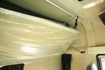 һ����� J7�ؿ� ������ 550���� 6X4ǣ����(��ѿ��)(CA4250P77K25T1E5)ͼƬ