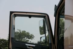 徐工 E700 8X4 5.6米纯电动自卸车(XGA5311ZLJBEVW)
