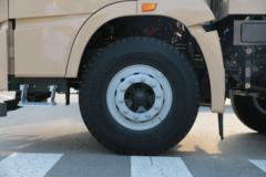 徐工 E700 8X4 5.6米纯电动自卸车(XGA5311ZLJBEVW)