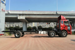 一汽解放 J6L中卡 质惠版 240马力 6X2 8.7米栏板载货车(CA1250P62K1L7T3E5)