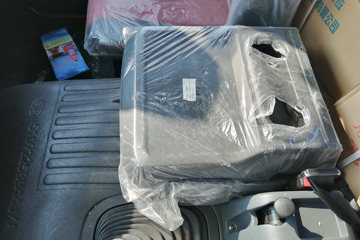 һ����� J6L�п� �ʻݰ� 240���� 6X2 8.7�������ػ���ͼƬ