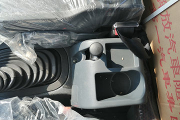 һ����� J6L�п� �ʻݰ� 240���� 6X2 8.7�������ػ���ͼƬ