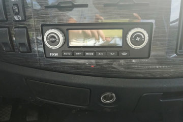 һ����� J6L�п� �ʻݰ� 240���� 6X2 8.7�������ػ���ͼƬ