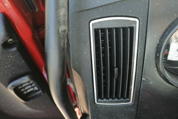 һ����� J6L�п� �ʻݰ� 240���� 6X2 8.7�������ػ���ͼƬ