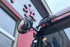 青岛解放 JH6重卡 430马力 8X4 8.4米自卸车