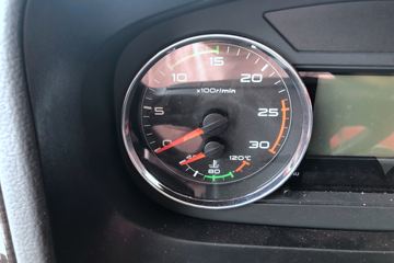 �ൺ��� JH6�ؿ� 430���� 8X4 8.4����ж��ͼƬ