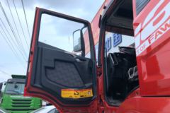 青岛解放 JH6重卡 430马力 8X4 8.4米自卸车