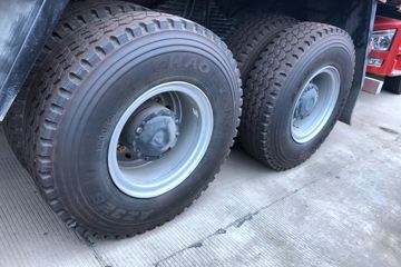 �ൺ��� JH6�ؿ� 430���� 8X4 8.4����ж��ͼƬ