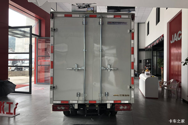 新车到店 康铃X5载货车仅需5.88万元