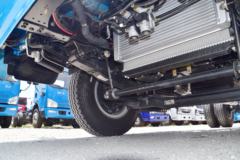 解放 J6F 2020款 城配版 160马力 4.16米单排厢式轻卡(CA5040XXYP40K59L2E5A84)