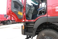 上汽红岩 杰狮重卡 450马力 8X4 8.8米自卸车(CQ3316HXVG486LA)