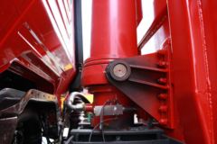 上汽红岩 杰狮重卡 450马力 8X4 8.8米自卸车(CQ3316HXVG486LA)