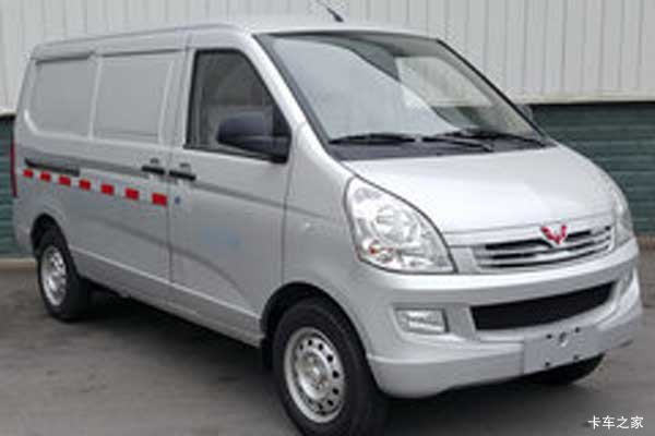 五菱 荣光 2021款 加长标准型 5座 99马力 1.5L封窗车(国六)(助力版)