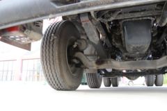 上汽红岩 杰狮M100重卡 390马力 6X2 牵引车(CQ4256HXVG273C)