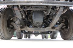 上汽红岩 杰狮M100重卡 390马力 6X2 牵引车(CQ4256HXVG273C)