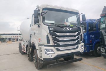 江淮 格尔发K5W 336马力 8X4 7.4方混凝土搅拌车(12挡)(HFC5311GJBP1K6H30S3V)
