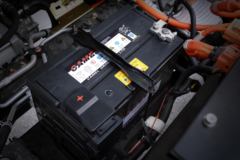 江铃 凯锐EV 4.5T 4.15米单排纯电动厢式轻卡(JX5043XXYTGA25BEV)73kWh