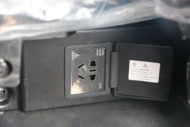 东风天龙KL&nbsp;载货车驾驶室                                               图片