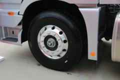 福田 欧曼EST 6系重卡 560马力 6X4牵引车(国六)