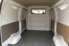 伽途V5&nbsp;电动封闭厢货货厢图片