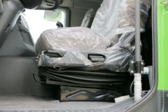 福田 欧曼GTL 9系重卡 北方版 375马力 6X4 6米自卸车(BJ3259DLPKE-AD)