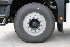 福田 欧曼GTL 9系重卡 北方版 375马力 6X4 6米自卸车(BJ3259DLPKE-AD)