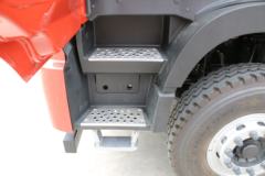 福田 欧曼GTL 9系重卡 430马力 8X4 8.8米自卸车(潍柴)(BJ3319DMPKJ-AG)