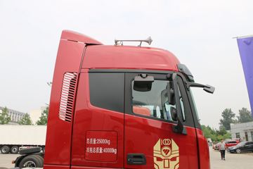 ���� ŷ��EST 6ϵ�ؿ� 510���� 6X4ǣ����(ZF16��)(BJ4259SMFKB-AC)ͼƬ